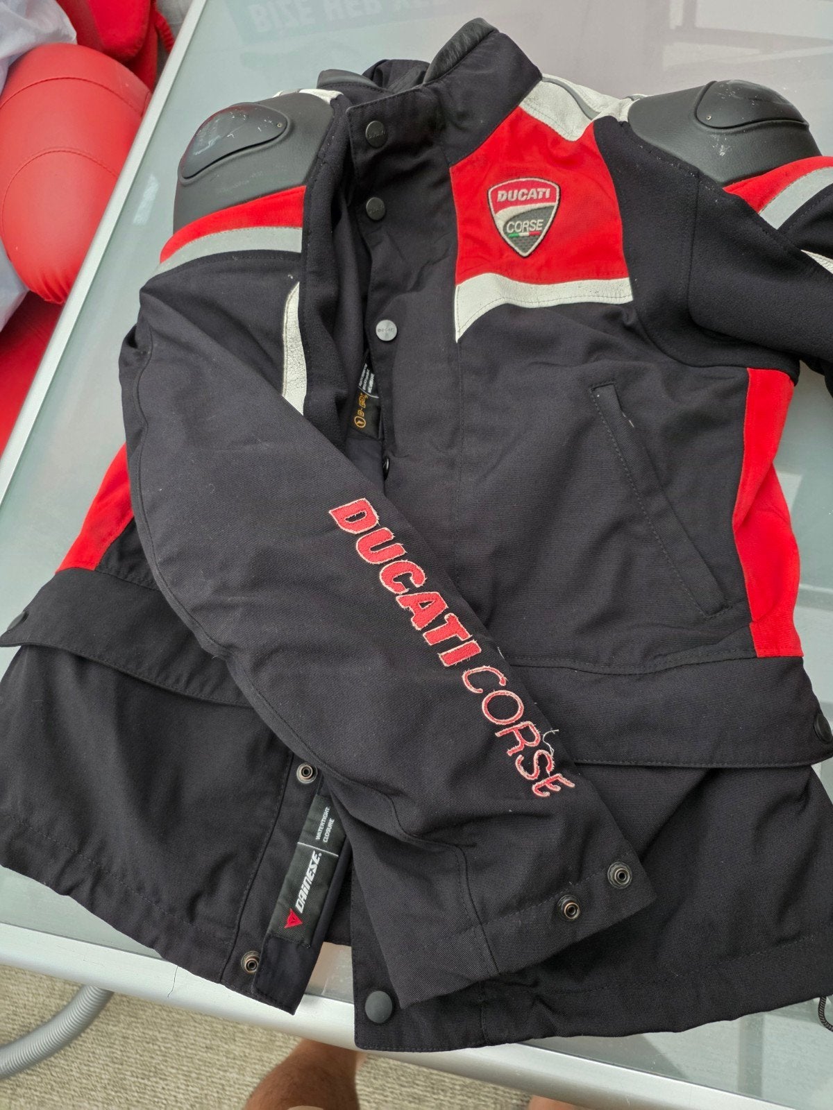 Ducati motorjas + Motorbroek, Motoren, Jas | textiel, Heren, Ophalen of Verzenden, Ducati