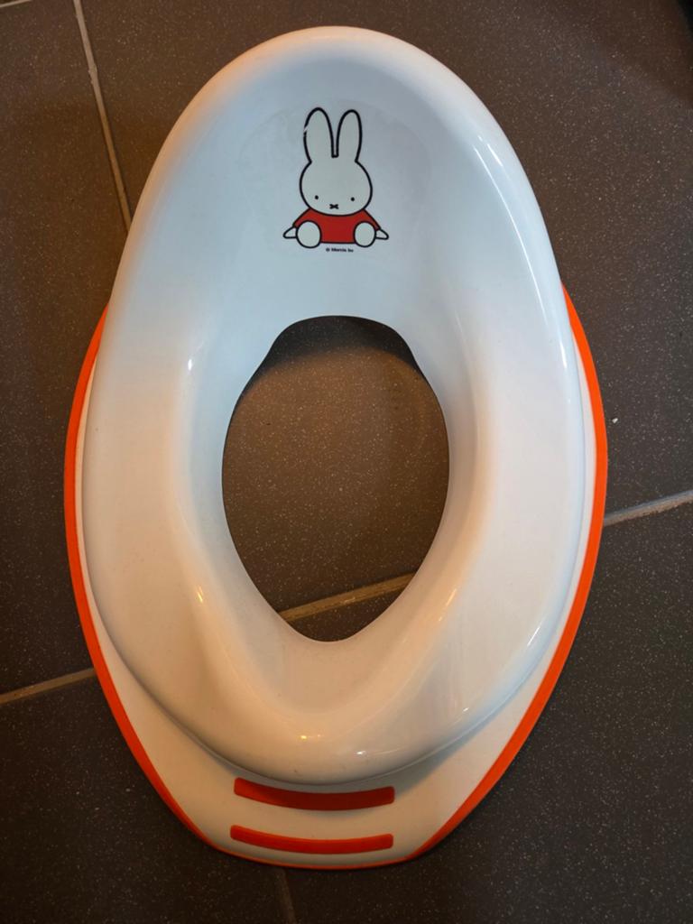 2x toiletbrilverkleiner Nijntje, Ophalen