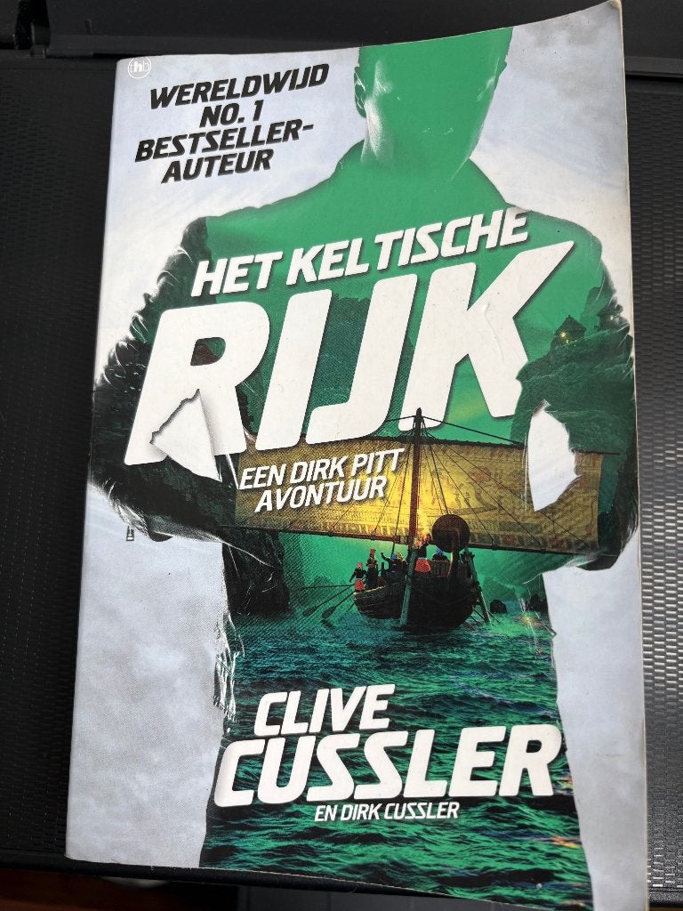 Het Keltische Rijk - Clive Cussler, Ophalen of Verzenden, Gelezen, Clive Cussler