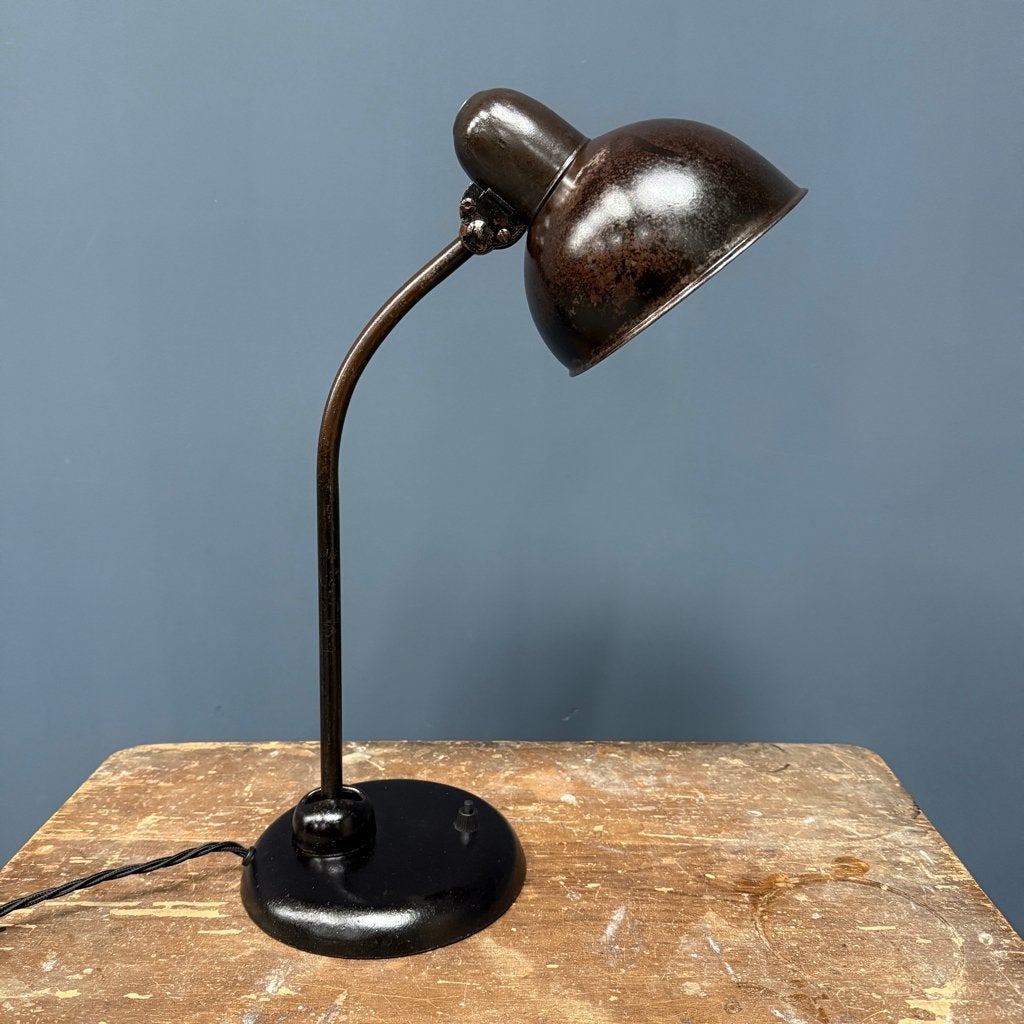 Ongemerkte zwarte Kaiser Idell bureaulamp lamp model 6551, Antiek en Kunst, Antiek | Lampen, Ophalen of Verzenden