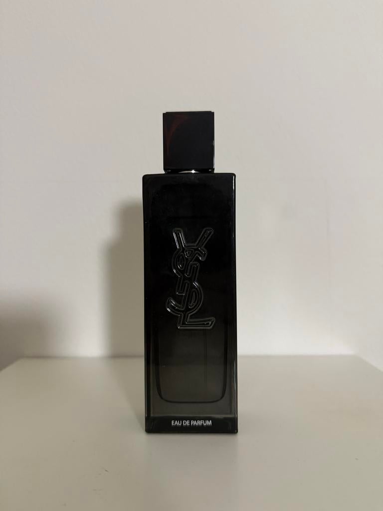 Yves Saint Laurent Y Eau de Parfum - Herengeur, Ophalen of Verzenden, Zo goed als nieuw, Overige typen