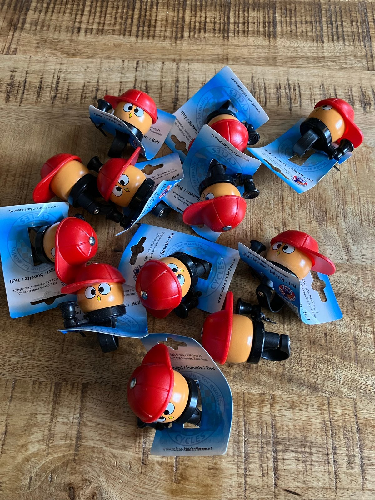 Leuke fietsbellen in de vorm van een poppetje met pet, Ophalen of Verzenden, Nieuw