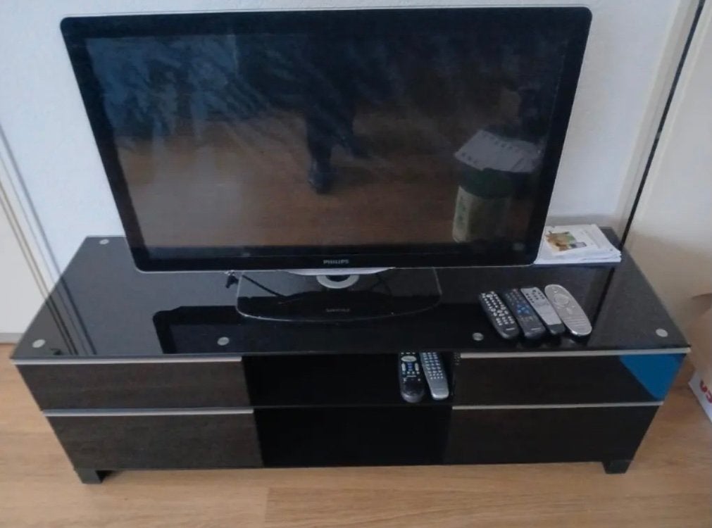 Zwart TV meubel met veel opbergruimte lades en vakjes., Huis en Inrichting, Kasten | Televisiemeubels, Ophalen, 100 tot 150 cm