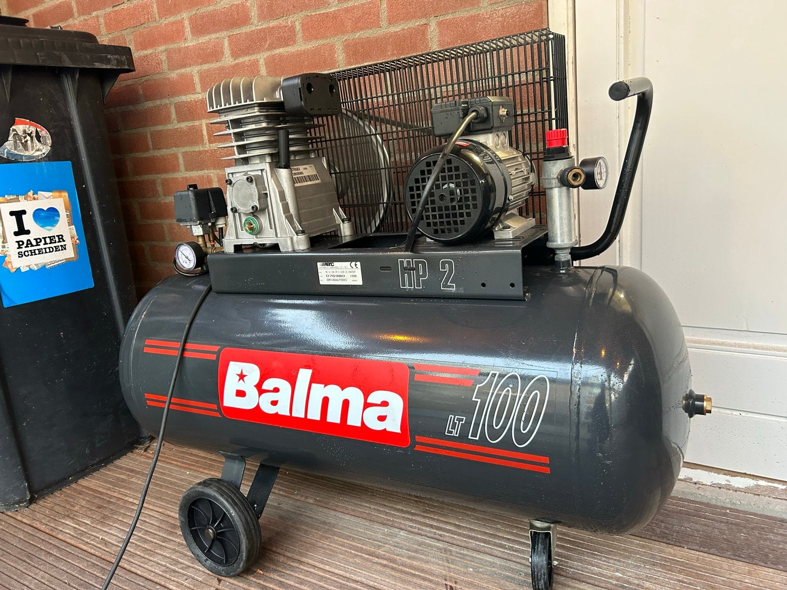 Balma compressor 100l 2 cilinder luchtcompressor 220v, 100 liter of meer, Ophalen of Verzenden, Zo goed als nieuw, Weet ik niet