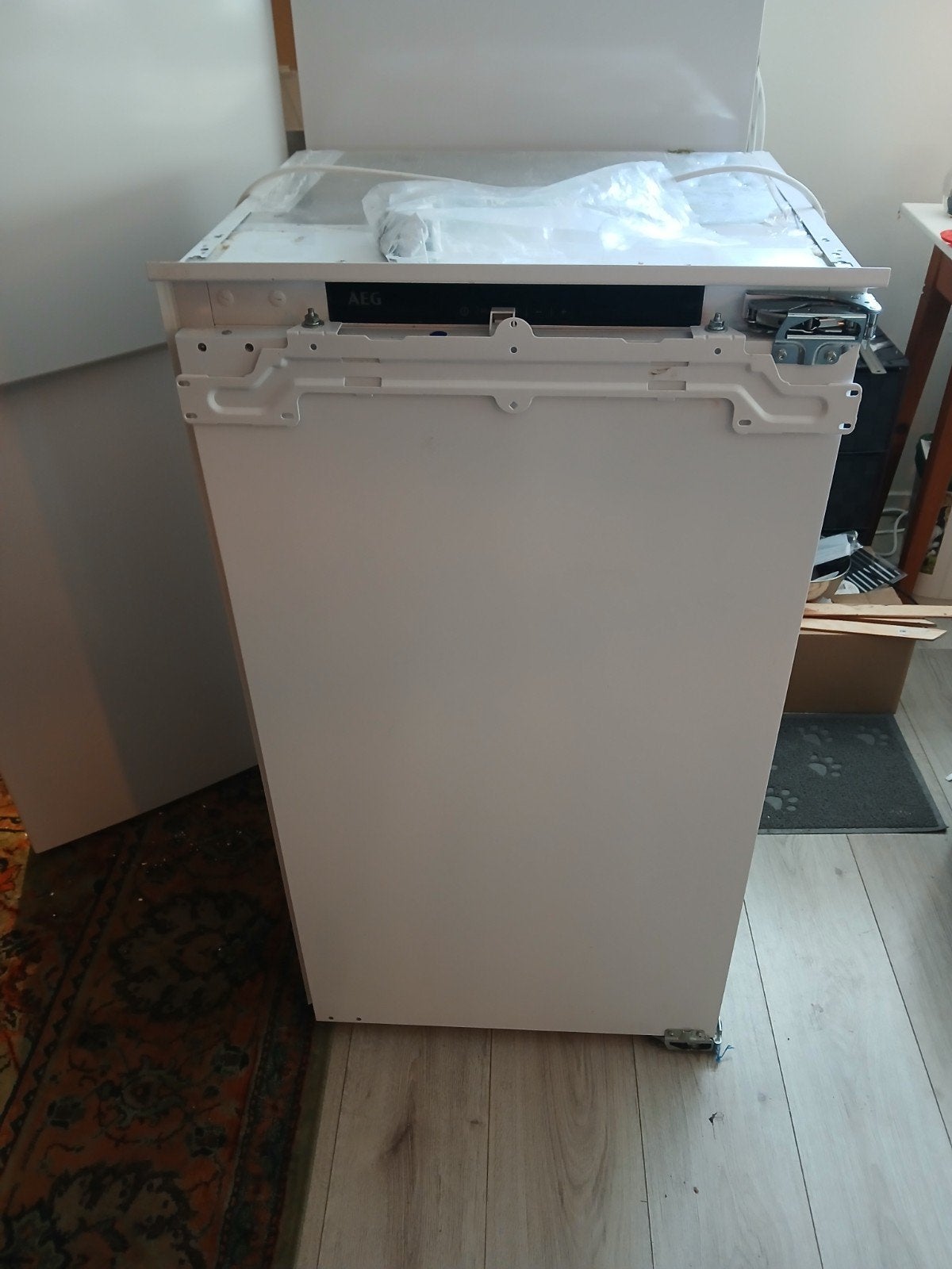 AEG SKB810E1AF, 200 liter of meer, Ophalen of Verzenden, Zonder vriesvak, 160 cm of meer