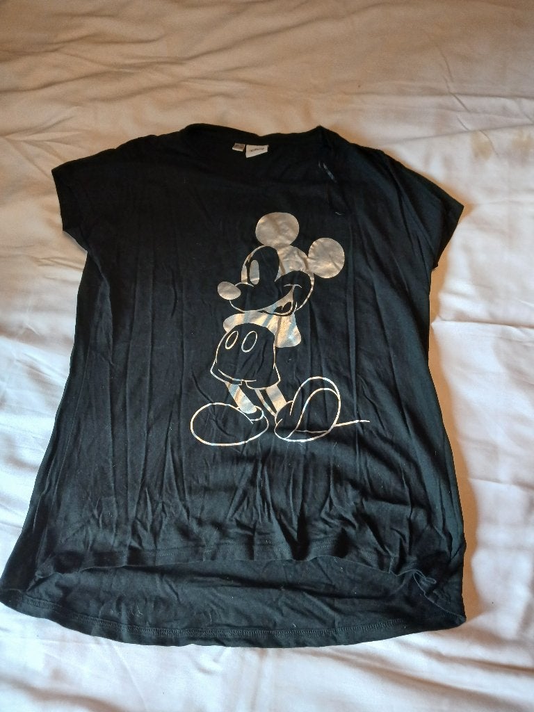 mooi zwart T-shirt met zilveren print van Micky Mouse mt M, Maat 38/40 (M), Disney, Zwart, Ophalen of Verzenden