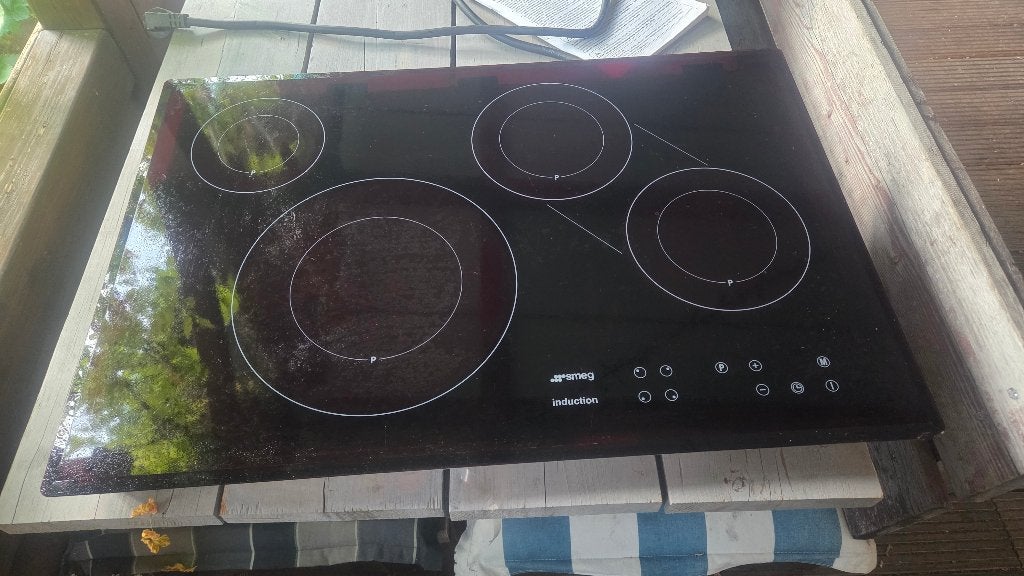 Smeg Inductiekookplaat 4 zones - SE2842ID3, Witgoed en Apparatuur, Ophalen, Gebruikt, 4 kookzones, Inductie