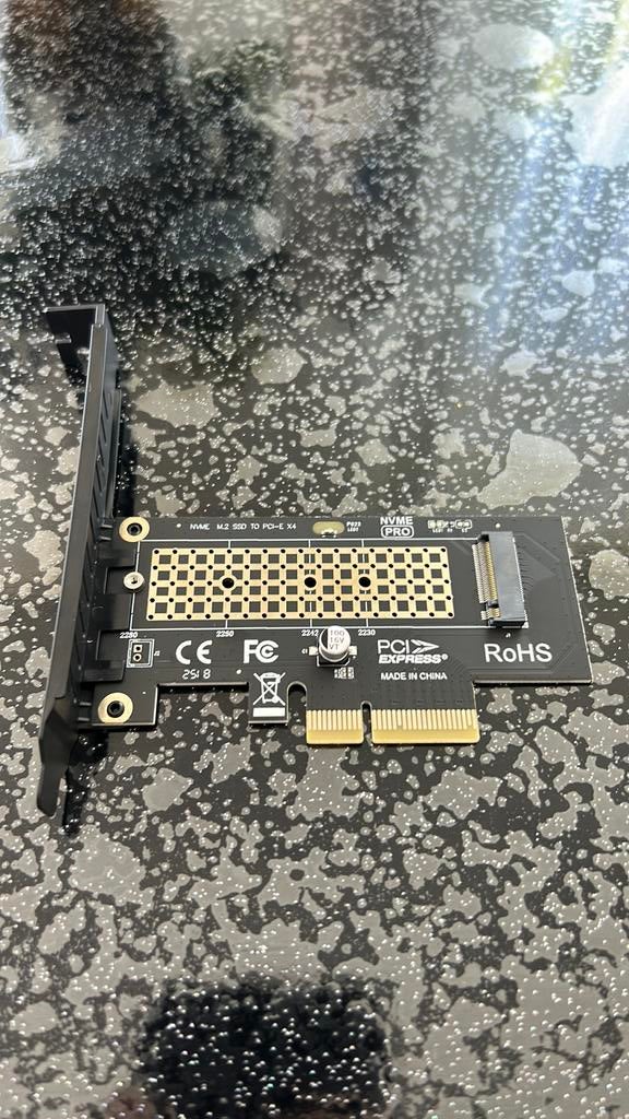 Nvme M.2 Ssd to Pci-e x4 Adapter voor pc, Intern, SSD, Ophalen of Verzenden, Zo goed als nieuw