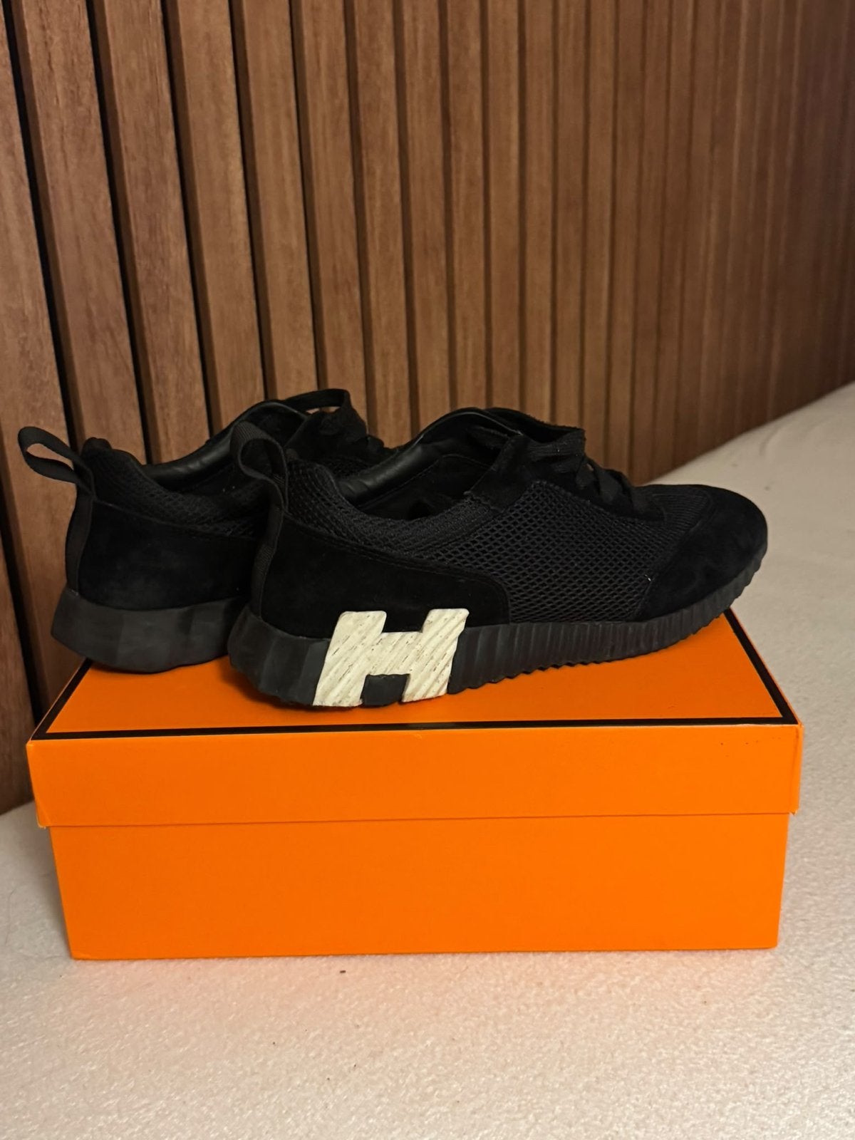 Hermes Sneakers Maat 41 Zwart, Ophalen of Verzenden, Gedragen, Zwart, Sneakers of Gympen