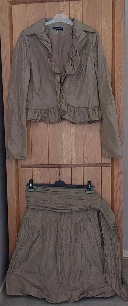 Josephine & Co. Set: Jasje Maat 42, Rok Maat 36, Josephine & Co, Beige, Zo goed als nieuw, Knielengte