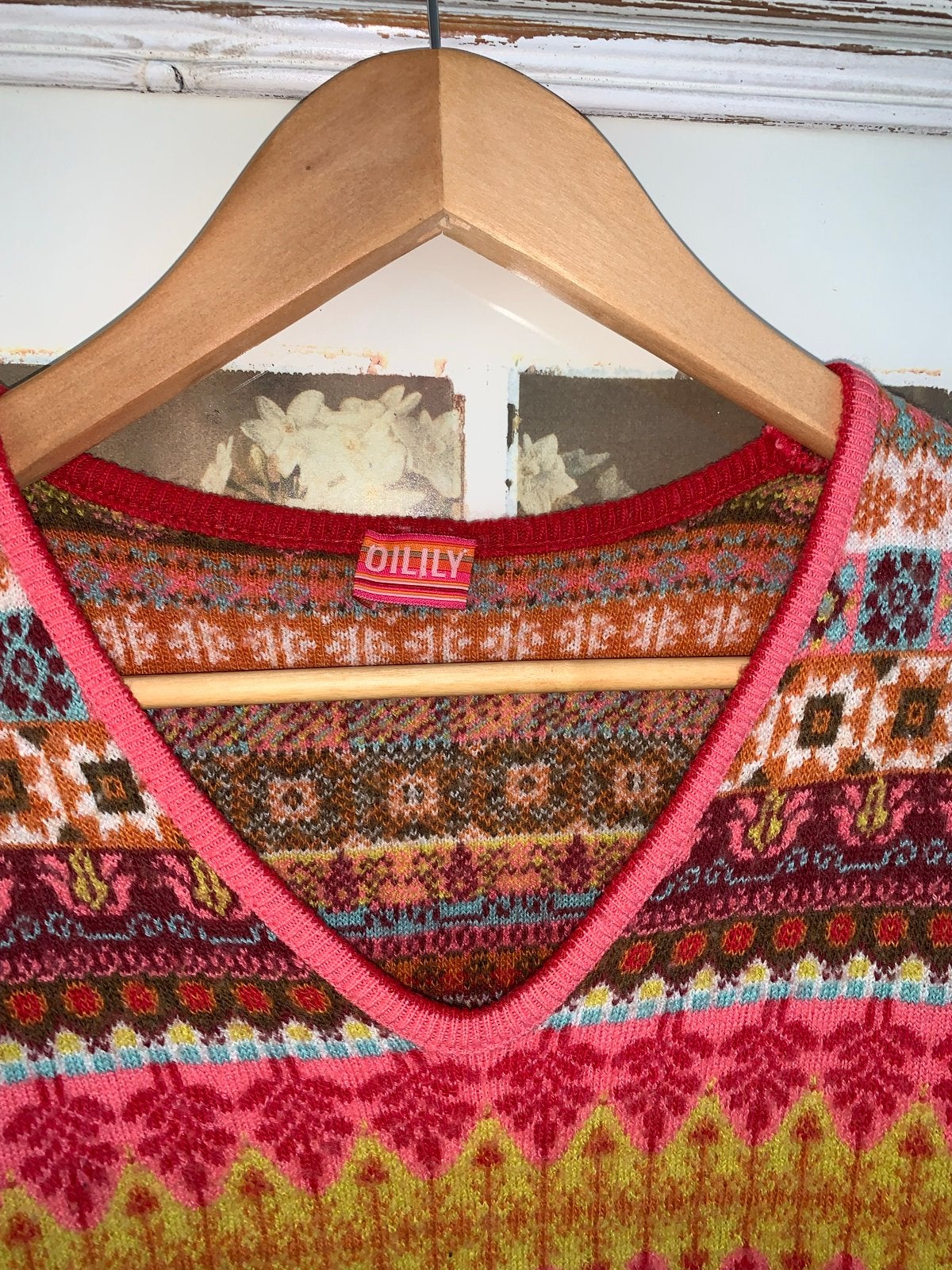 Oilily V-hals trui met kleurrijk patroon maat M, Ophalen of Verzenden, Zo goed als nieuw, Maat 38/40 (M), Meerkleurig