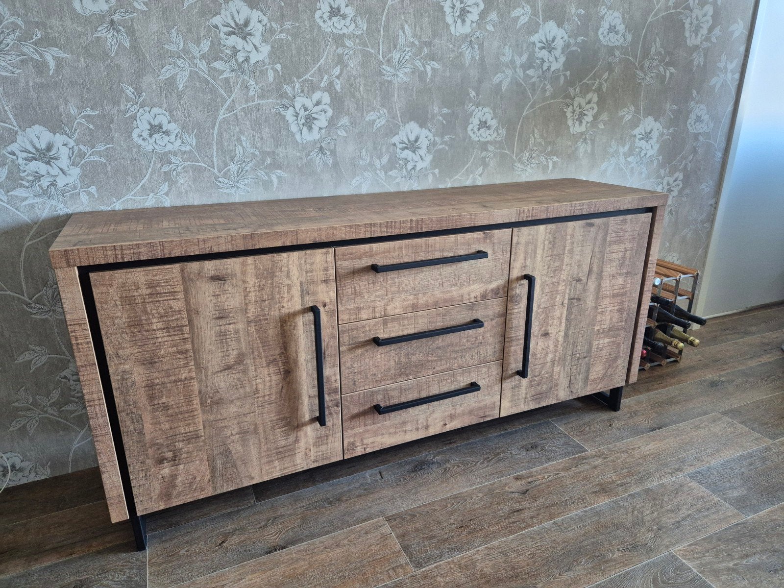 Dressoir, Huis en Inrichting, Kasten | Dressoirs, Ophalen, Met deur(en), Industrieel modern, 150 tot 200 cm