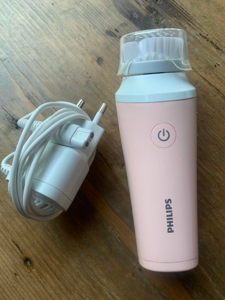 Philips VisaPure Mini Gezichtsreiniger BSC111/06, Ophalen of Verzenden, Zo goed als nieuw, Gehele gezicht, Reiniging