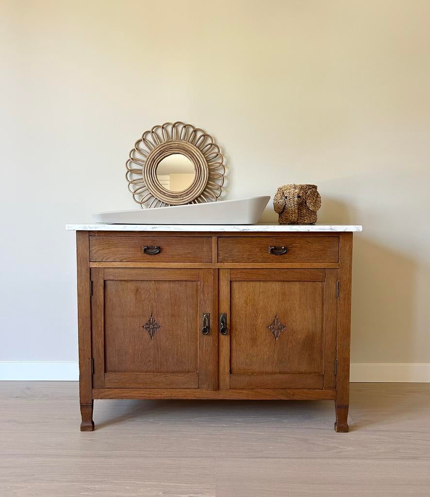 Commode vintage marmeren blad houtsnijwerk dressoir kast, Kinderen en Baby's, Minder dan 50 cm, Ophalen, Minder dan 90 cm, 100 cm of meer