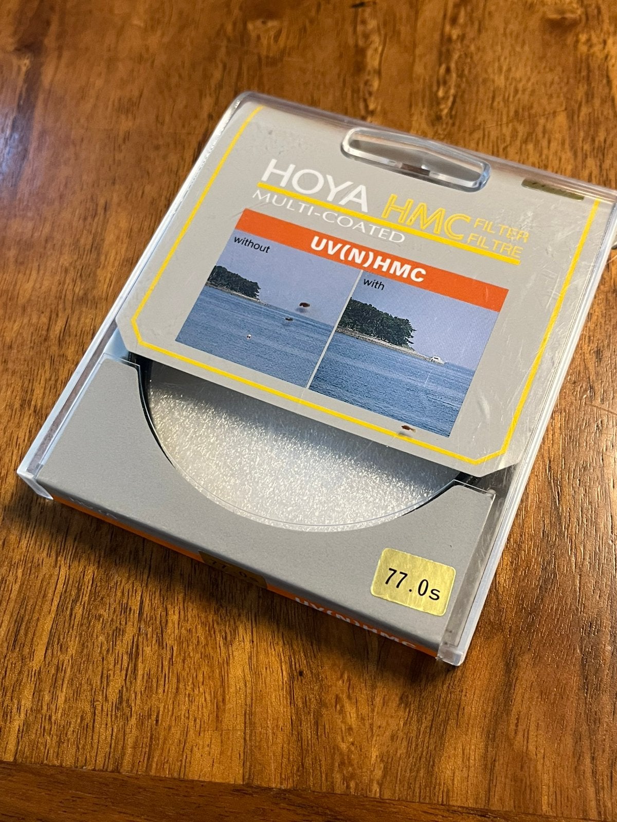 Hoya UV filter 77 mm, Ophalen of Verzenden, Zo goed als nieuw, 70 tot 80 mm, UV-filter