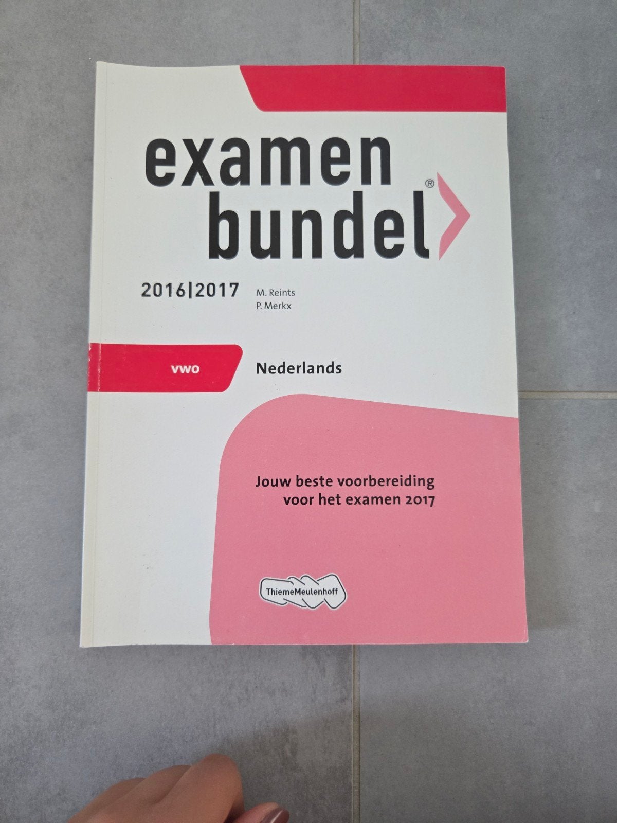 Examenbundel Nederlands VWO 2016/2017, Ophalen of Verzenden, Alpha, Zo goed als nieuw, M. Rurds, P. Merkx