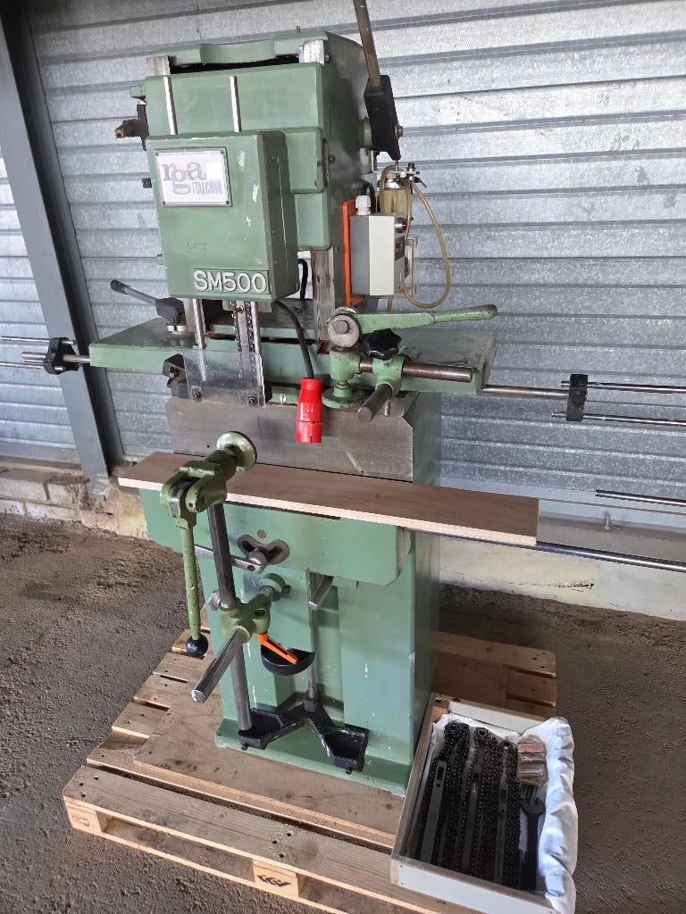 Italcava SM500, professionele kettingfrees 380V+7 kettingen!, Doe-het-zelf en Verbouw, Ophalen, Gebruikt, Elektrisch, Kettingfrees
