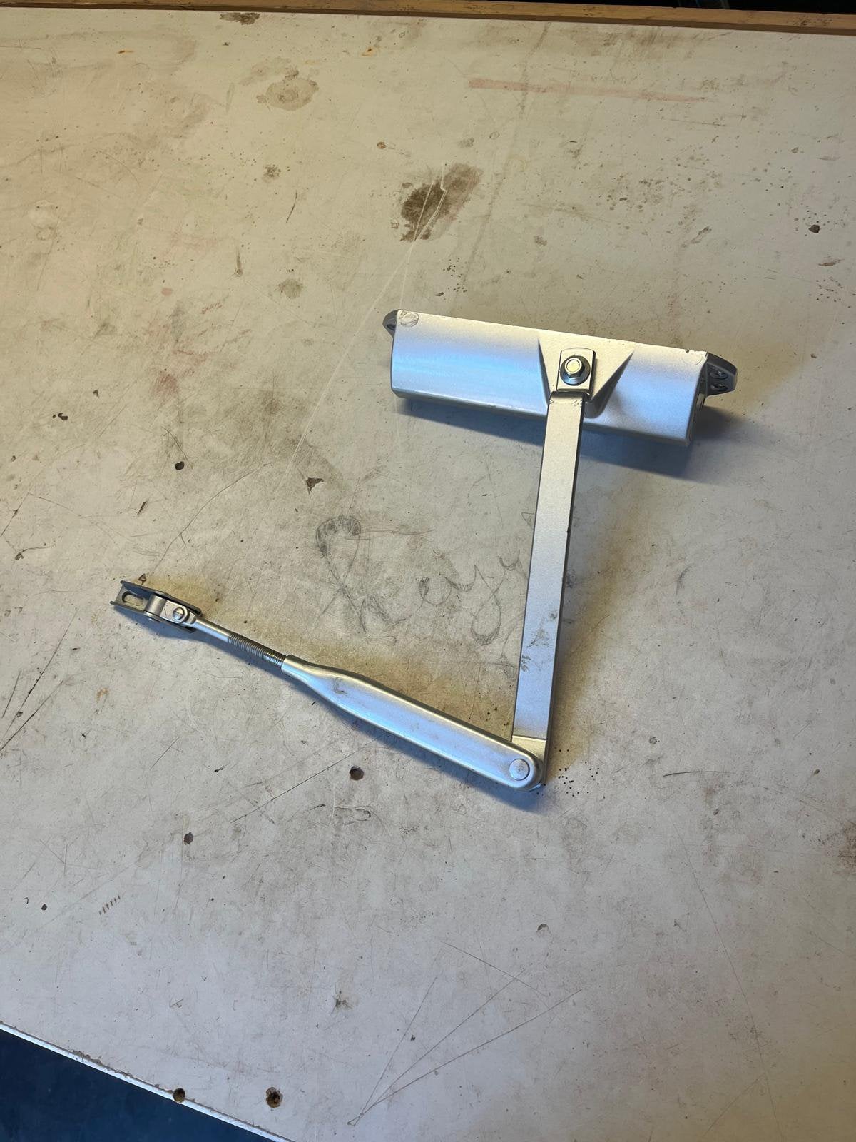 Deurdranger Dorma MD49 deursluiter, Ophalen of Verzenden, Zo goed als nieuw, Overige typen