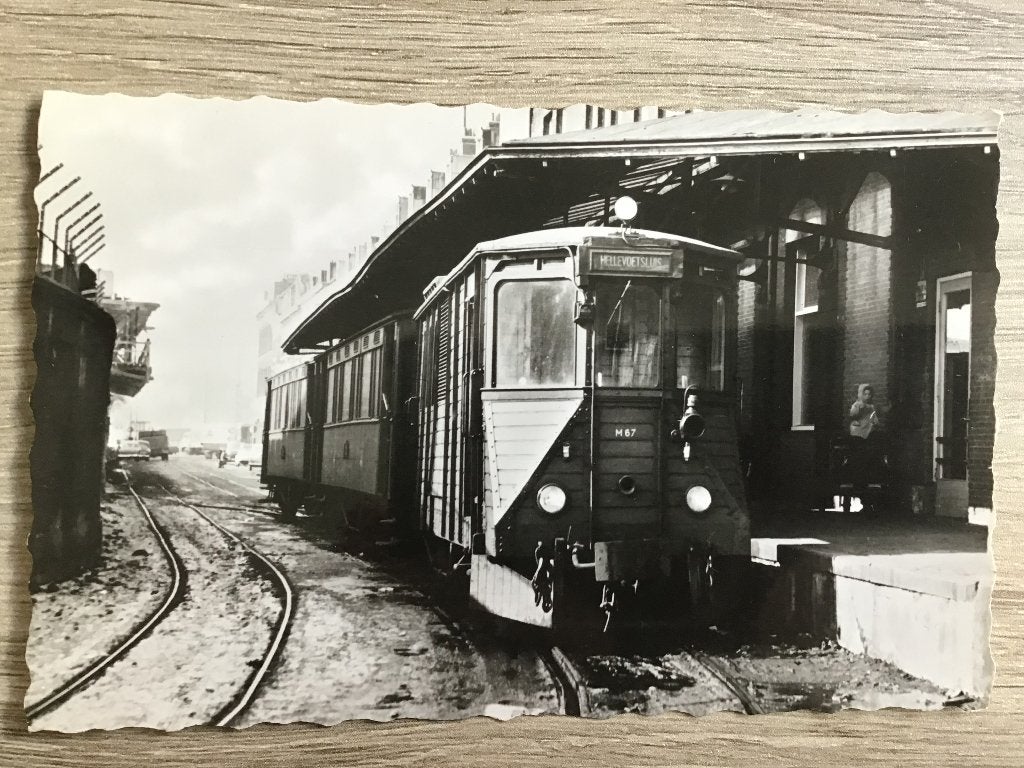 Oude foto tram M 67 Rotterdam Rosestraat 1963, Ophalen of Verzenden, 1960 tot 1980, Ongelopen, Zuid-Holland