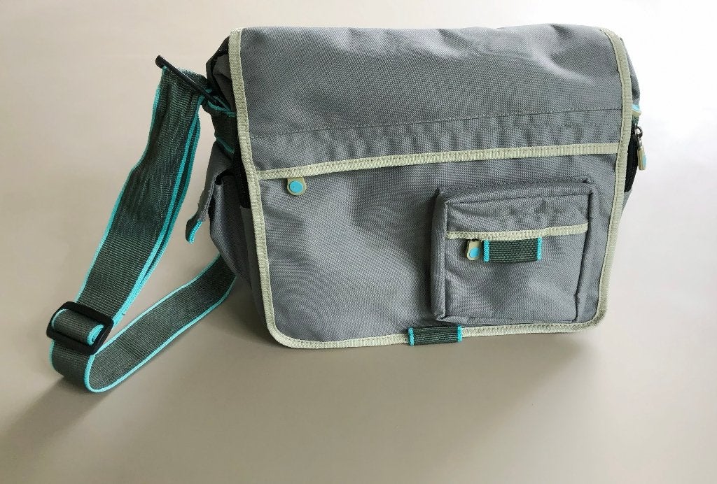 Laptop Schoudertas, Ophalen, Zo goed als nieuw, Tabletvak, 12 inch of minder