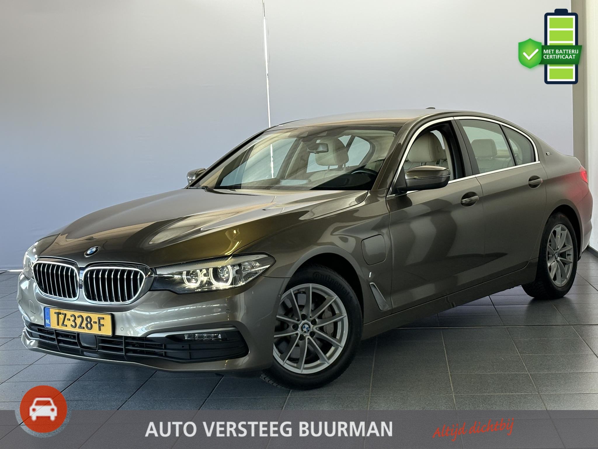 BMW 5-serie 530e iPerformance Executive Smartkey Beige leder, Auto's, Automaat, Gebruikt, 252 pk, Bedrijf