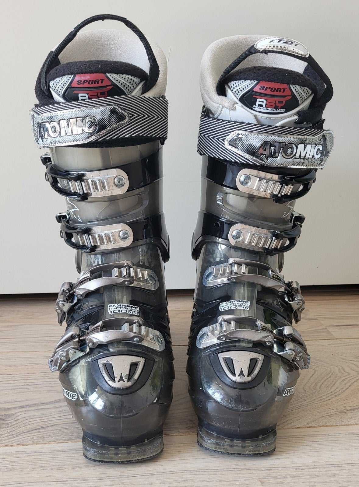 Atomic Hawx 100 skischoenen 27,0-27,5 = maat 42, Sport en Fitness, Skiën en Langlaufen, 160 tot 180 cm, Schoenen, Ophalen of Verzenden