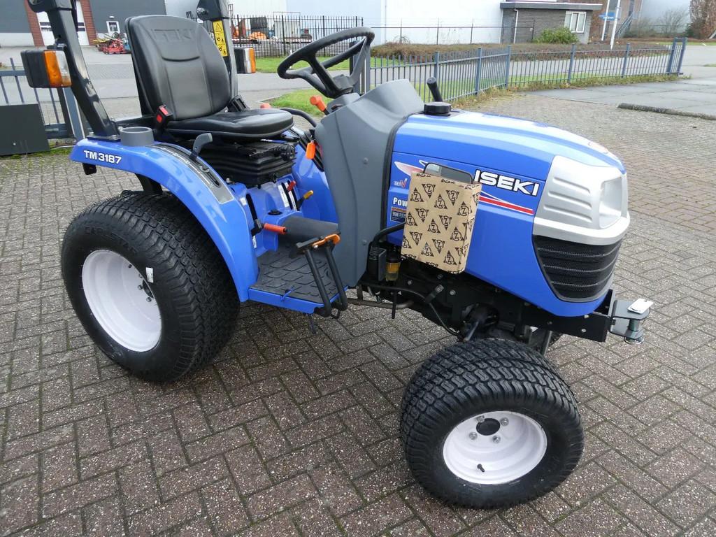 Iseki TM3187 4wd / 00129 Draaiuren / Extra Brede Gazonbanden, Zakelijke goederen, Agrarisch | Tractoren, Overige merken, Gebruikt