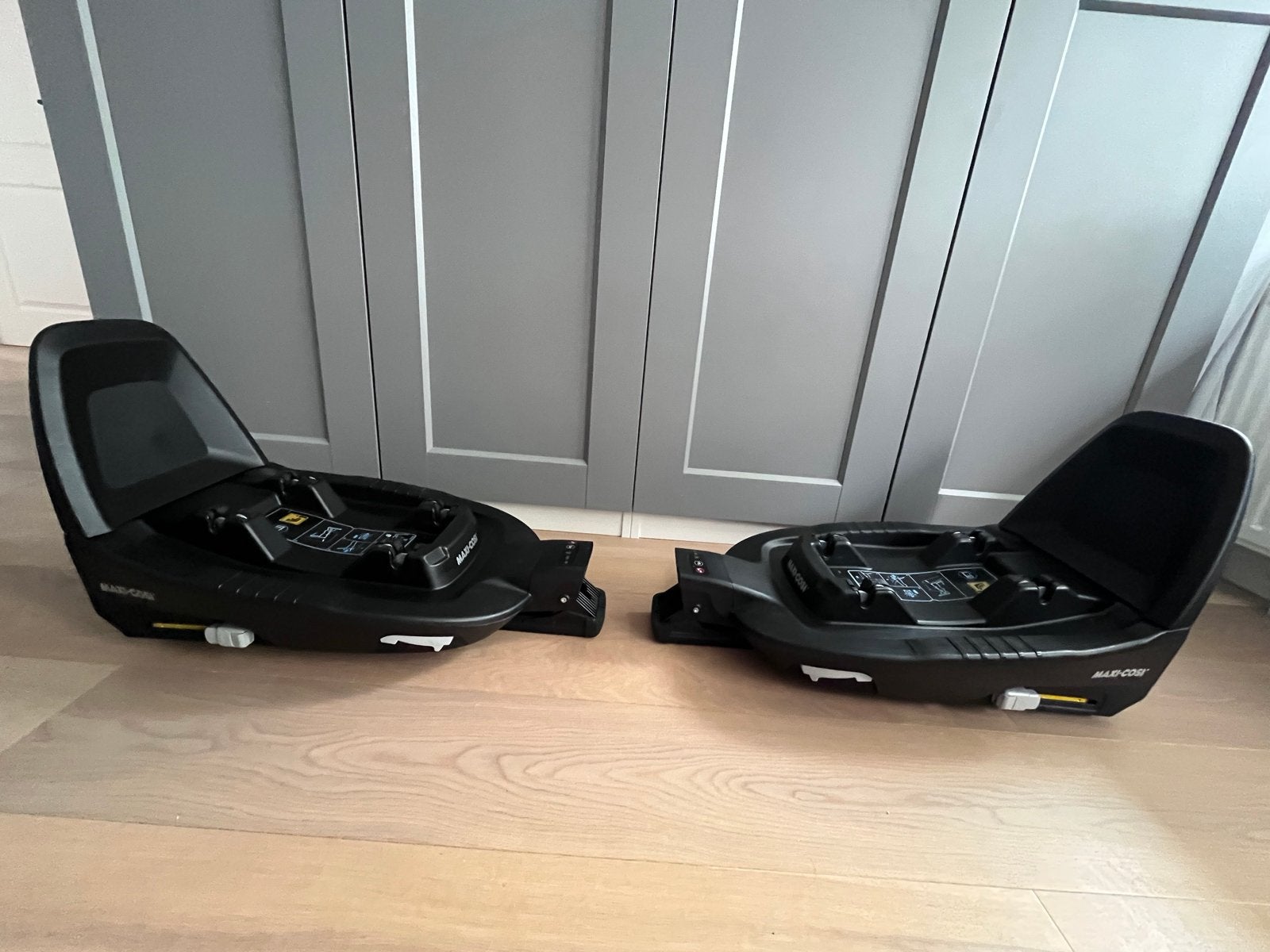 Maxi-Cosi FamilyFix3 ISOFIX bases (Per stuk of als set), Kinderen en Baby's, Ophalen, 0 t/m 18 kg, Zo goed als nieuw, Isofix