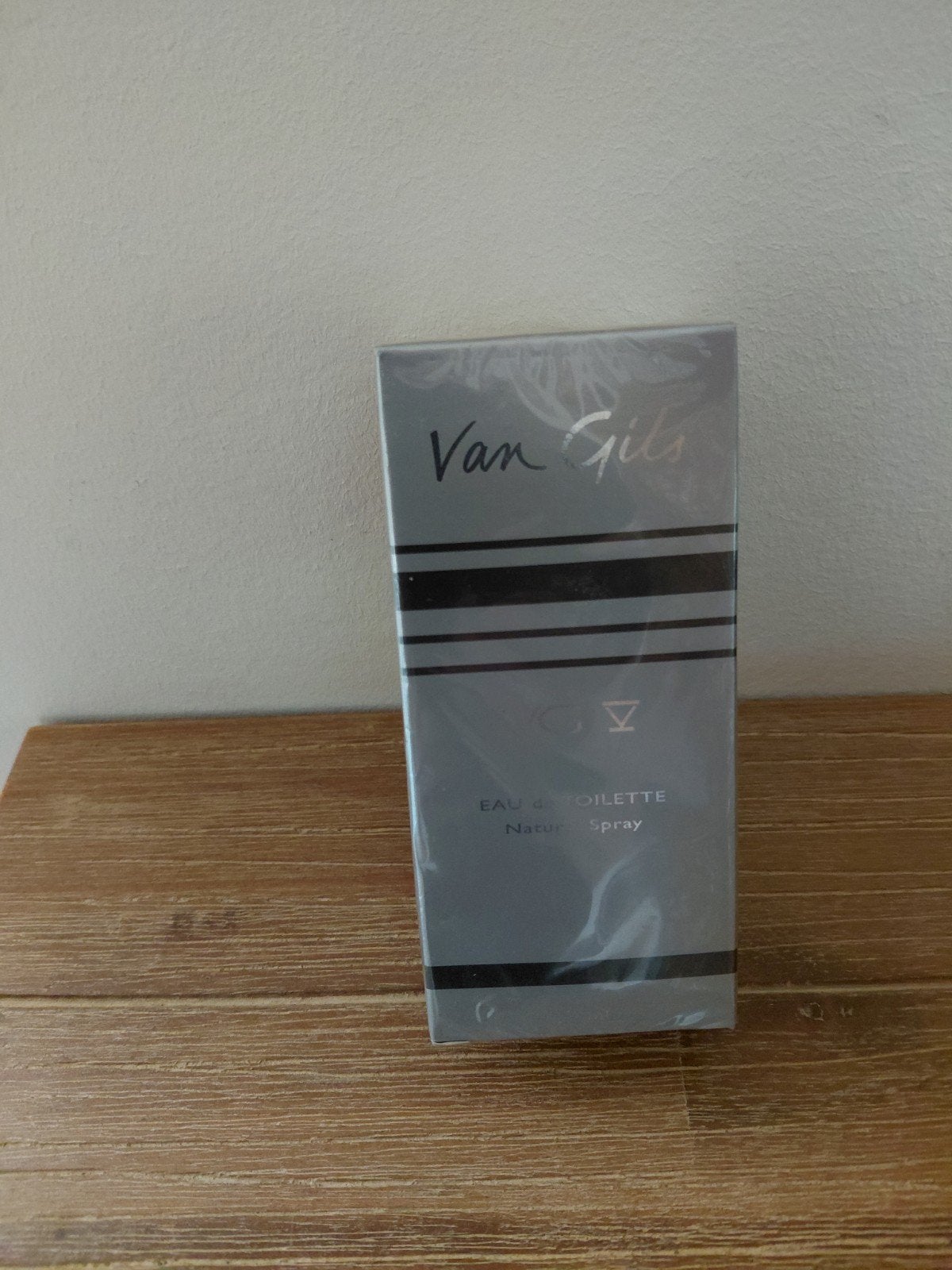 Van Gils VG V Eau de Toilette Natural Spray 50 ml, Sieraden, Tassen en Uiterlijk, Uiterlijk | Parfum, Ophalen of Verzenden, Nieuw