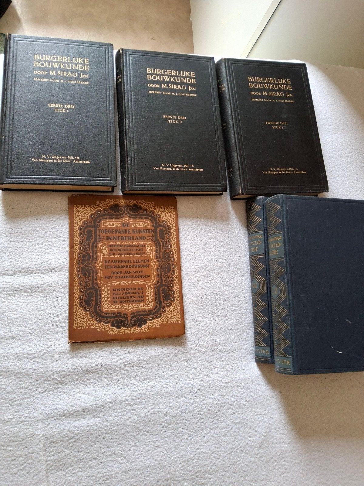 Historische bouwkunde boeken, Ophalen, Gelezen, Bouwkunde