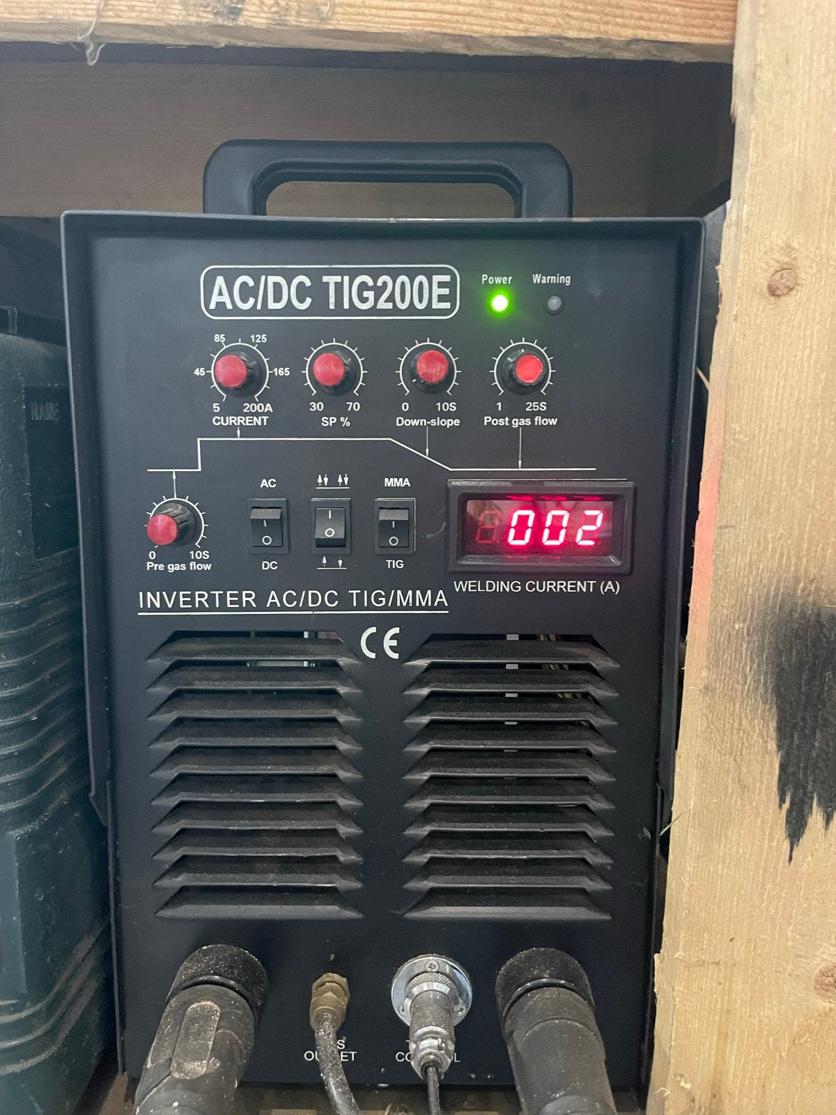 TIG lasapparaat AC/DC 200A, Doe-het-zelf en Verbouw, Gereedschap | Lasapparaten, Ophalen, Zo goed als nieuw, 150 tot 250 ampère