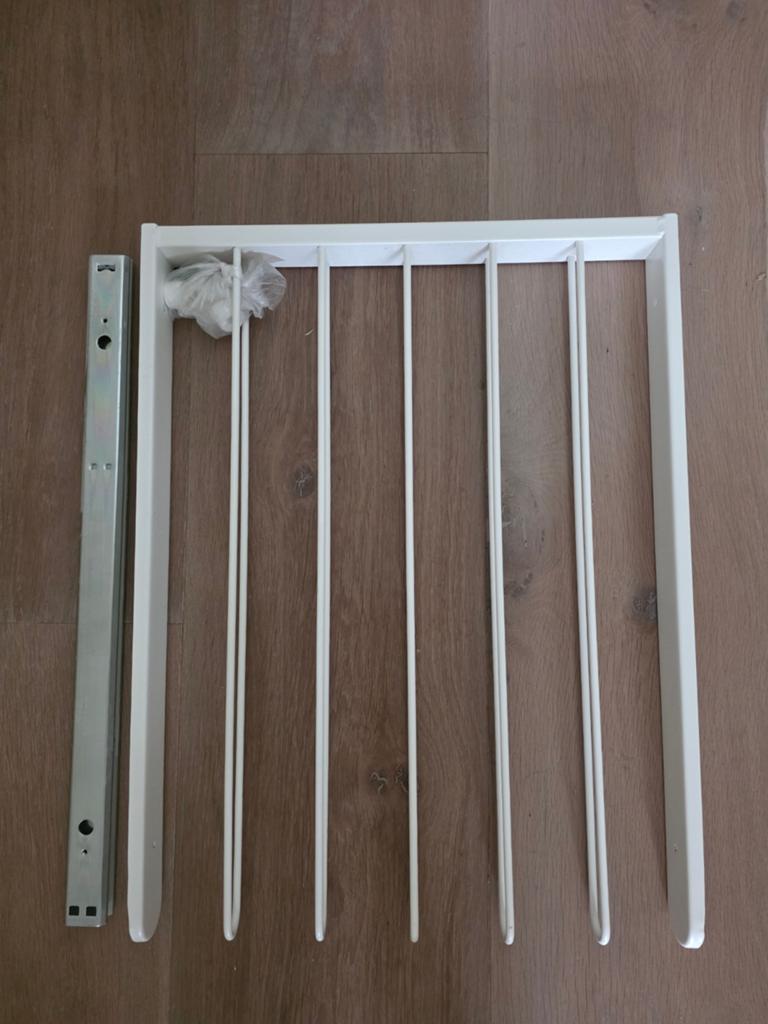 Uittrekbaar broekenrek Ikea pax, Ophalen, 50 tot 75 cm, 50 tot 100 cm, Minder dan 100 cm