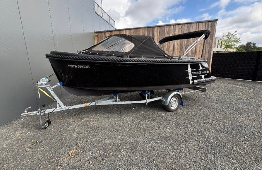 Zeer nette Corsiva 500 tender + 20 pk Honda, Ophalen, Tender, Zo goed als nieuw, Rondzit