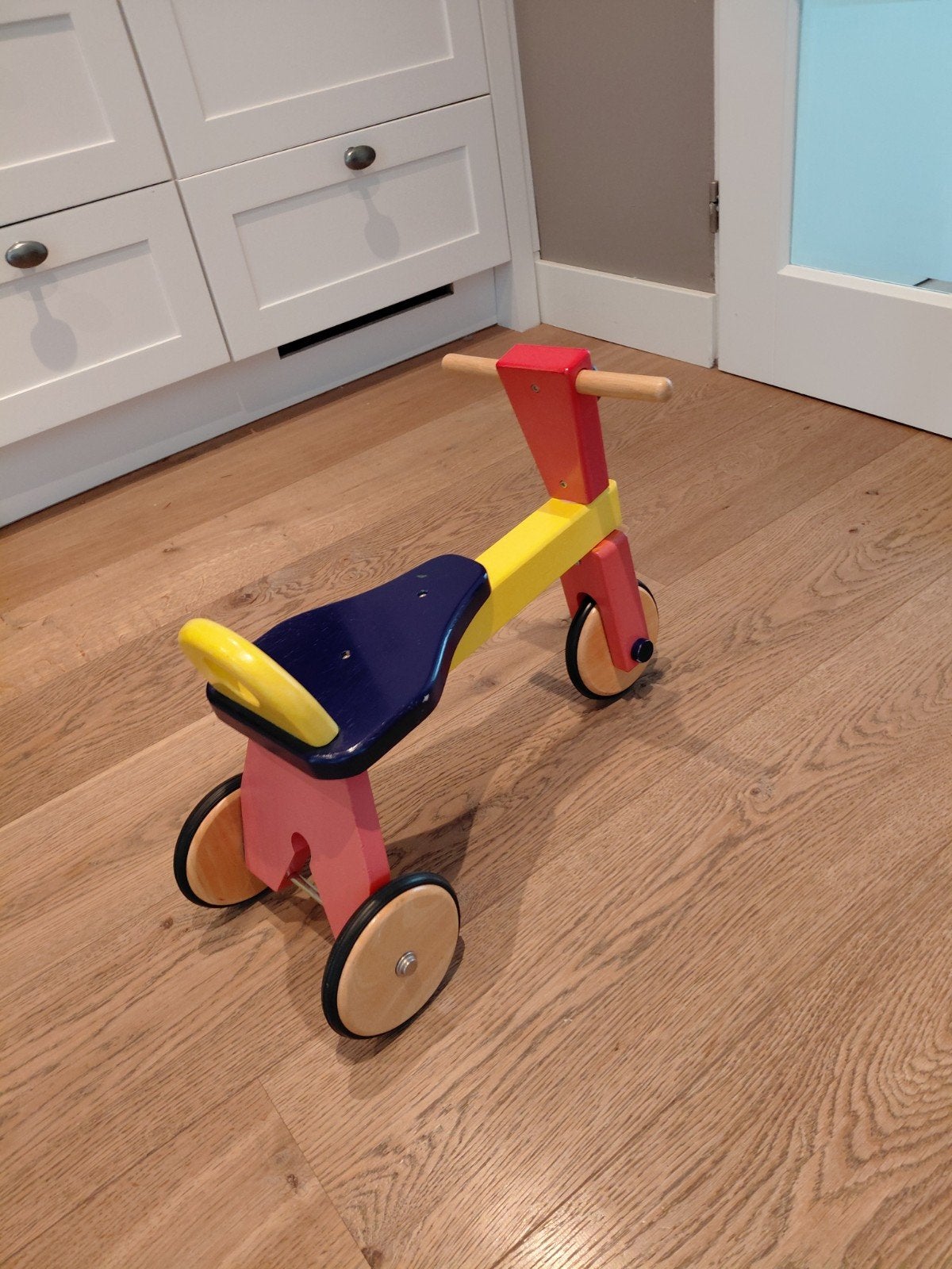 Houten fietsje, Ophalen, Zo goed als nieuw