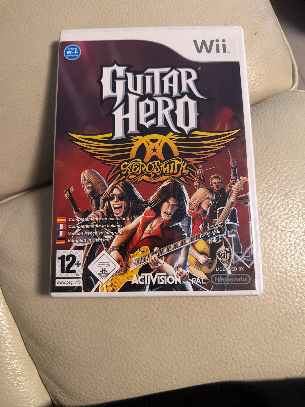 Guitar Hero: Aerosmith voor Nintendo Wii, Spelcomputers en Games, Muziek, Gebruikt, 2 spelers, Eén computer
