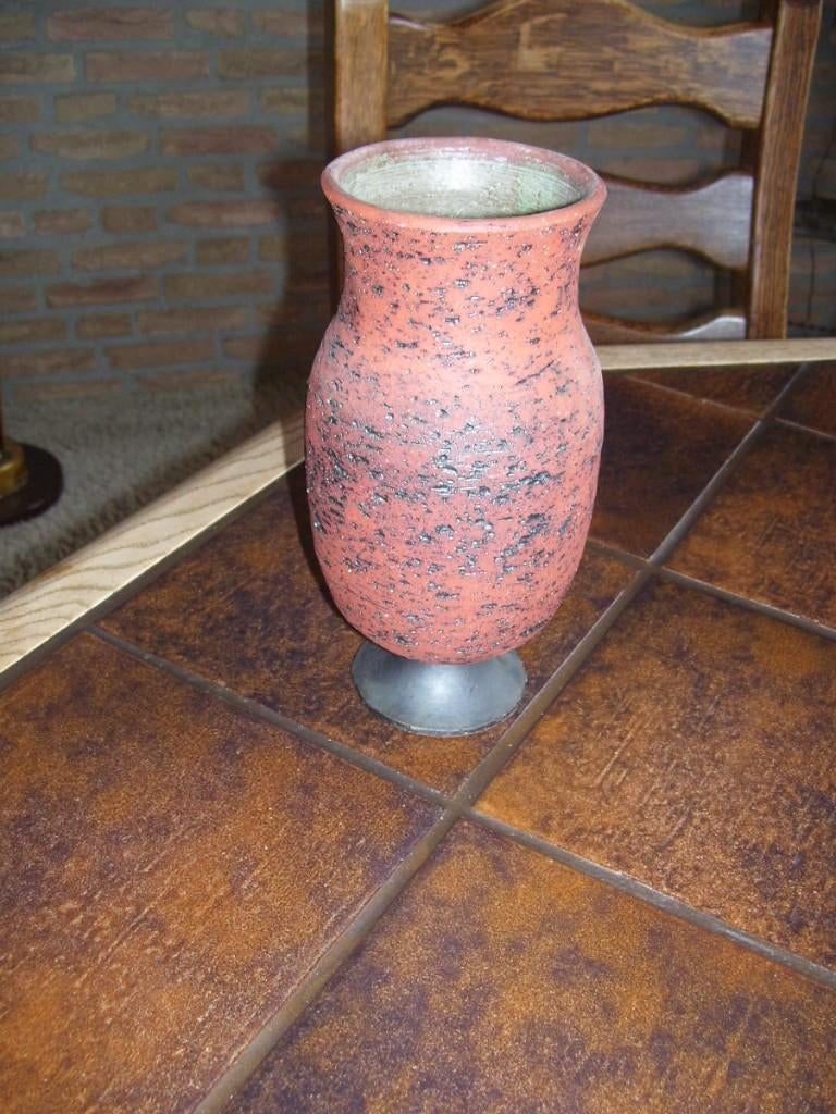 LAVA VAAS, Ophalen