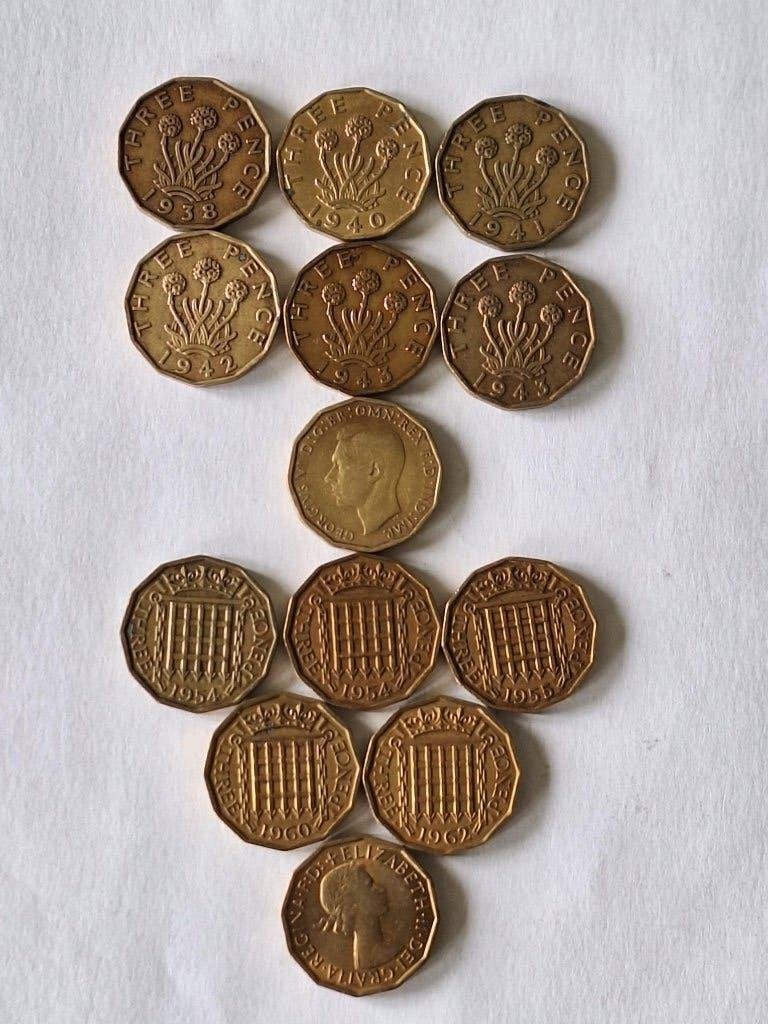 13 munten Engeland 3 pence 1938-1965, Ophalen of Verzenden, Overige landen, Losse munt