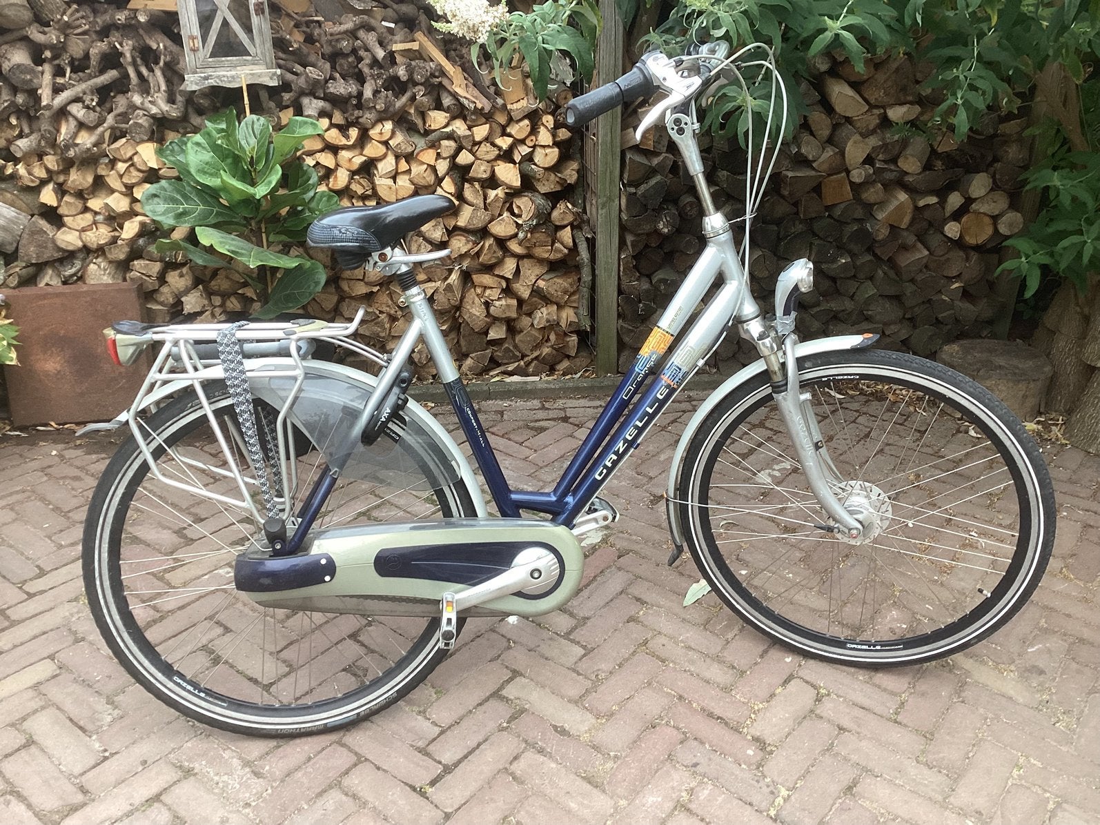 Gazelle orange 57  cm, Fietsen en Brommers, Fietsen | Dames | Damesfietsen, Gebruikt, Gazelle, Versnellingen, 56 cm of meer, Trommelrem