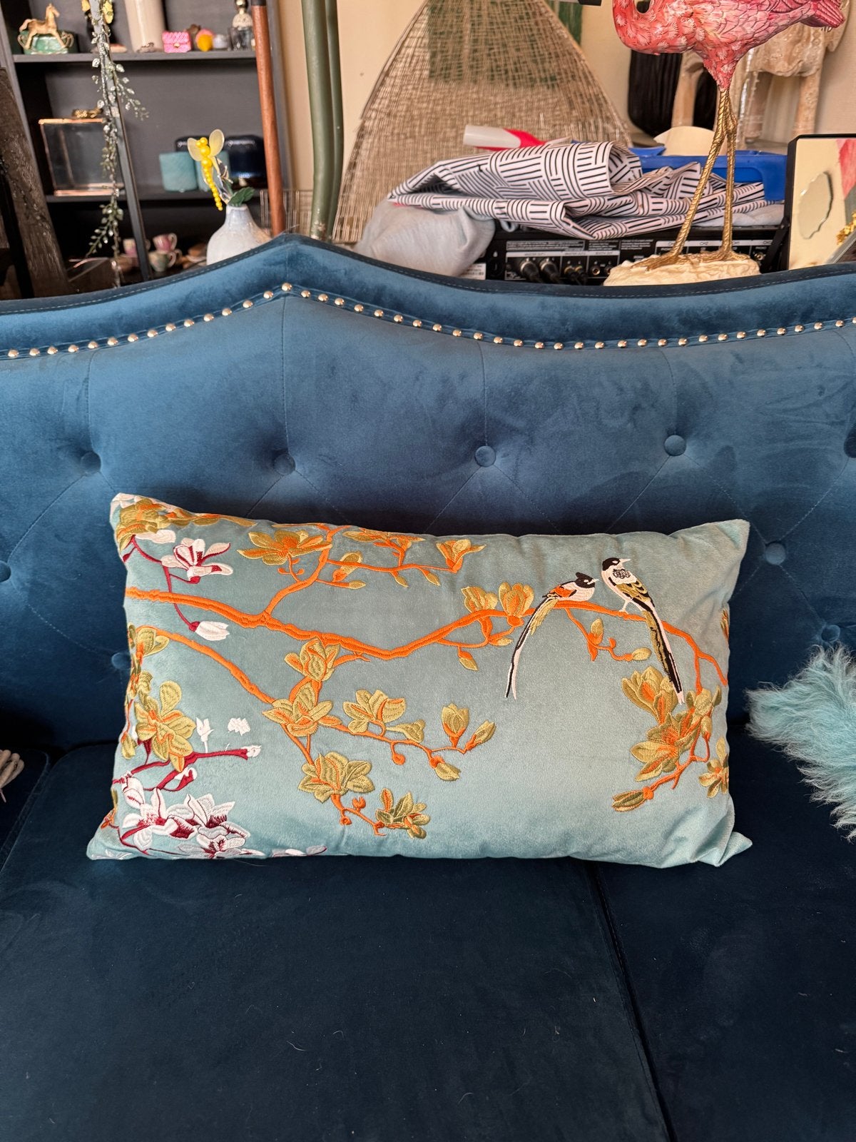 Nieuw kussen met geborduurde vogels en bloesem, Meerkleurig, Met print, Nieuw, Ophalen of Verzenden