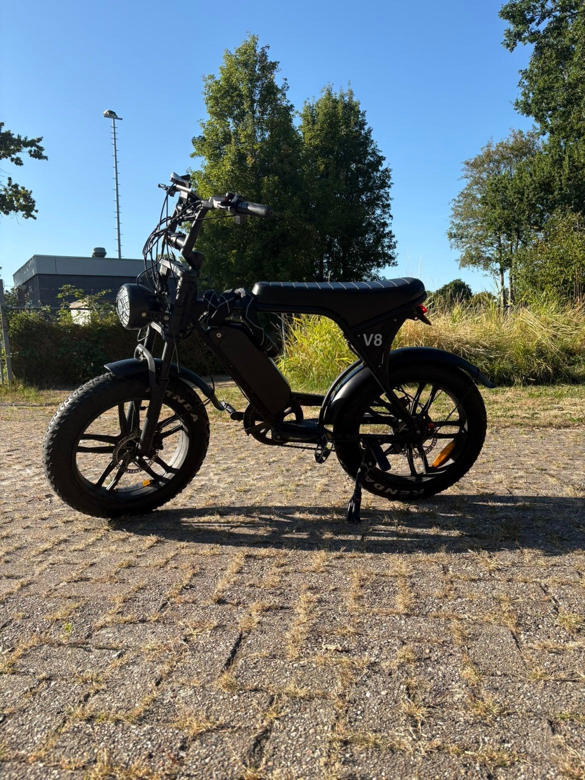redelijk nette Fatbike V8 (250W) te koop – Diverse extra's, Fietsen en Brommers, Ophalen, Gebruikt