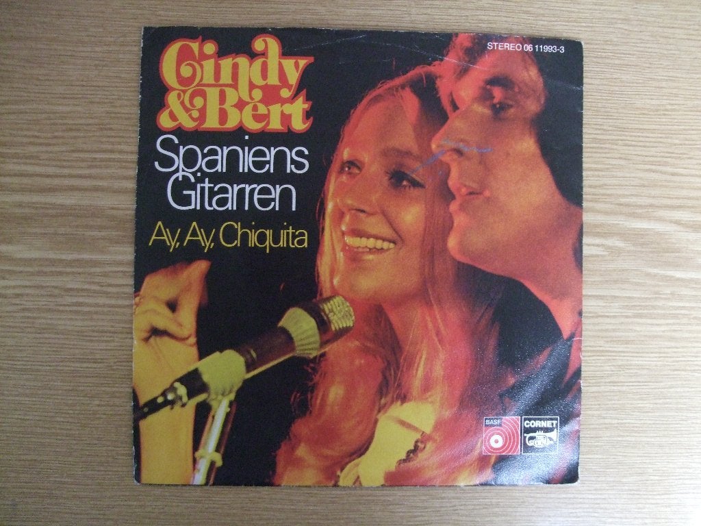 CINDY & BERT     SPANIENS GITARREN / AY,AY, CHIQUITA, 7 inch, Ophalen of Verzenden, Zo goed als nieuw, Pop