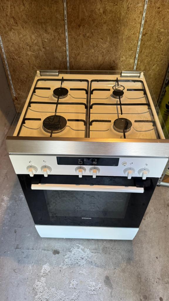 Siemens Gasfornuis met Oven (HX423210N), Witgoed en Apparatuur, Fornuizen, Ophalen, Gebruikt, 60 cm of meer, 4 kookzones