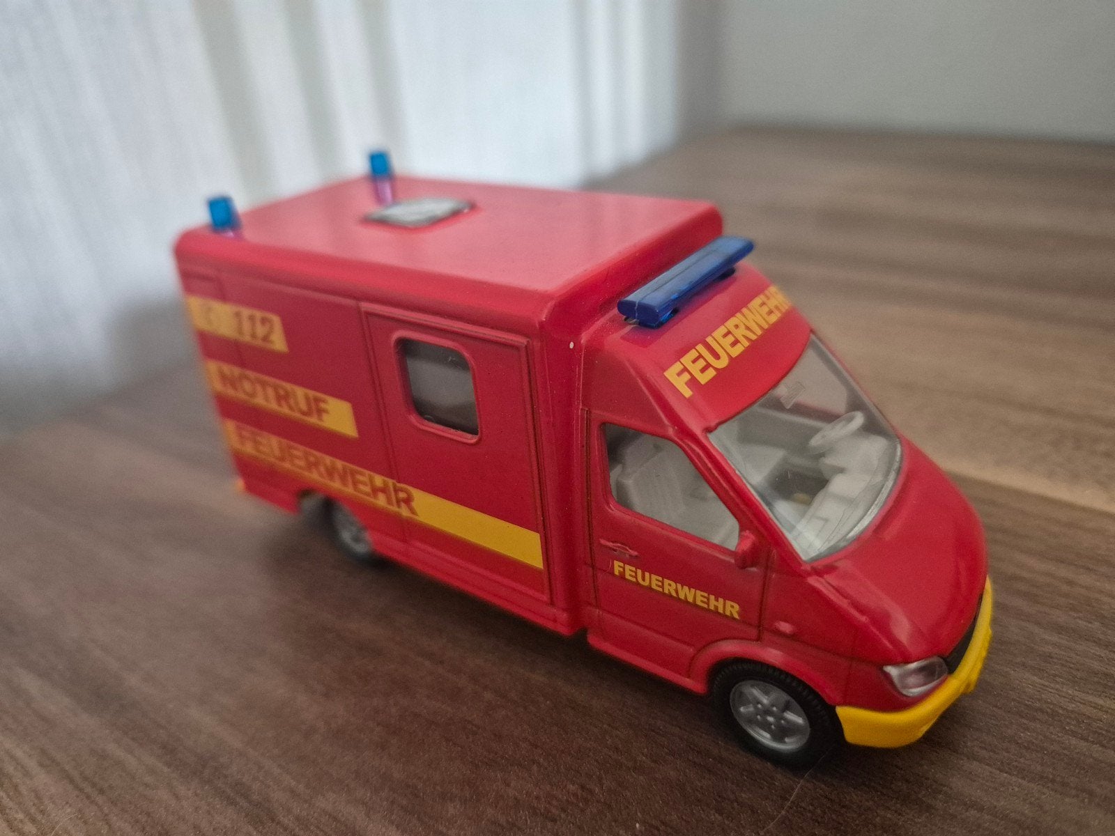 SIKU Brandweerwagen speelgoedauto - Mercedes Sprinter, Ophalen, Gebruikt