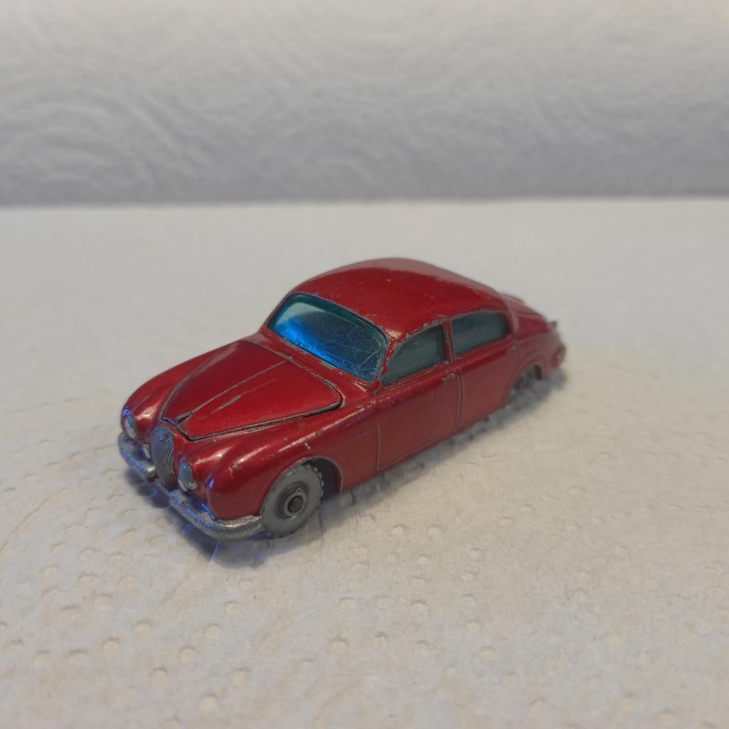Matchbox Lesney Jaguar 3.4 Litre. SPW. No towhook., Ophalen of Verzenden, Gebruikt, Auto