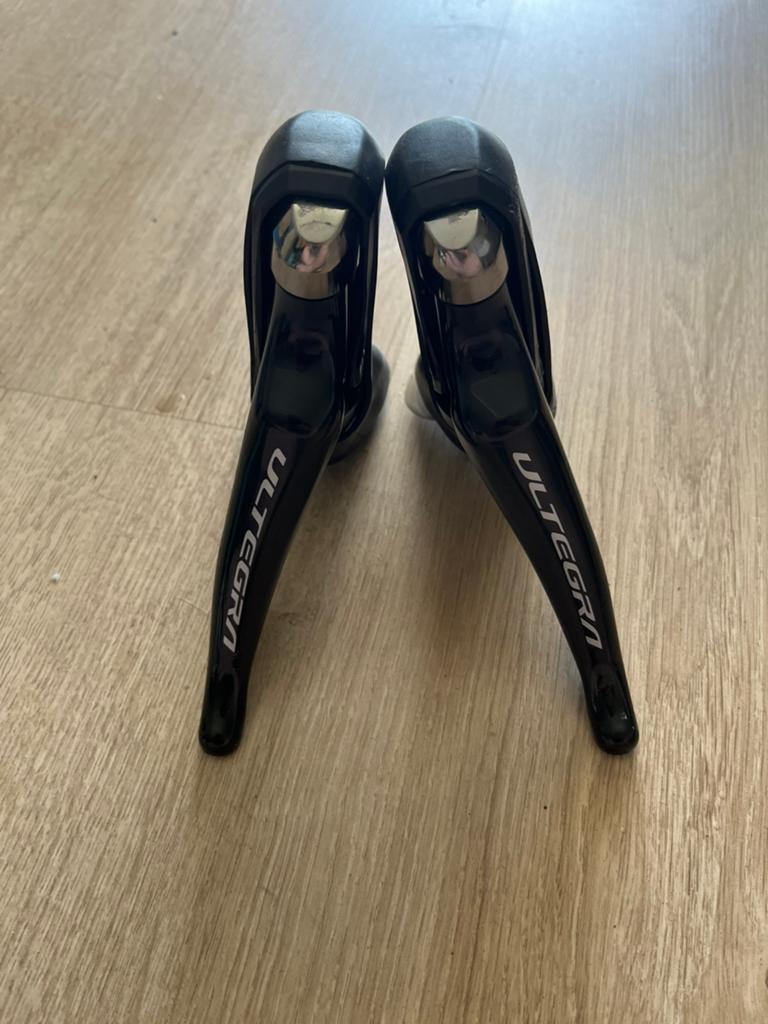 Shimano ultegra shifters, Ophalen of Verzenden, Zo goed als nieuw, Racefiets, Remmen