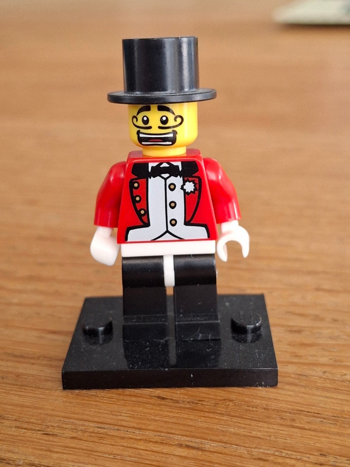 Lego Minifiguur Goochelaar met hoge hoed, Ophalen of Verzenden, Zo goed als nieuw