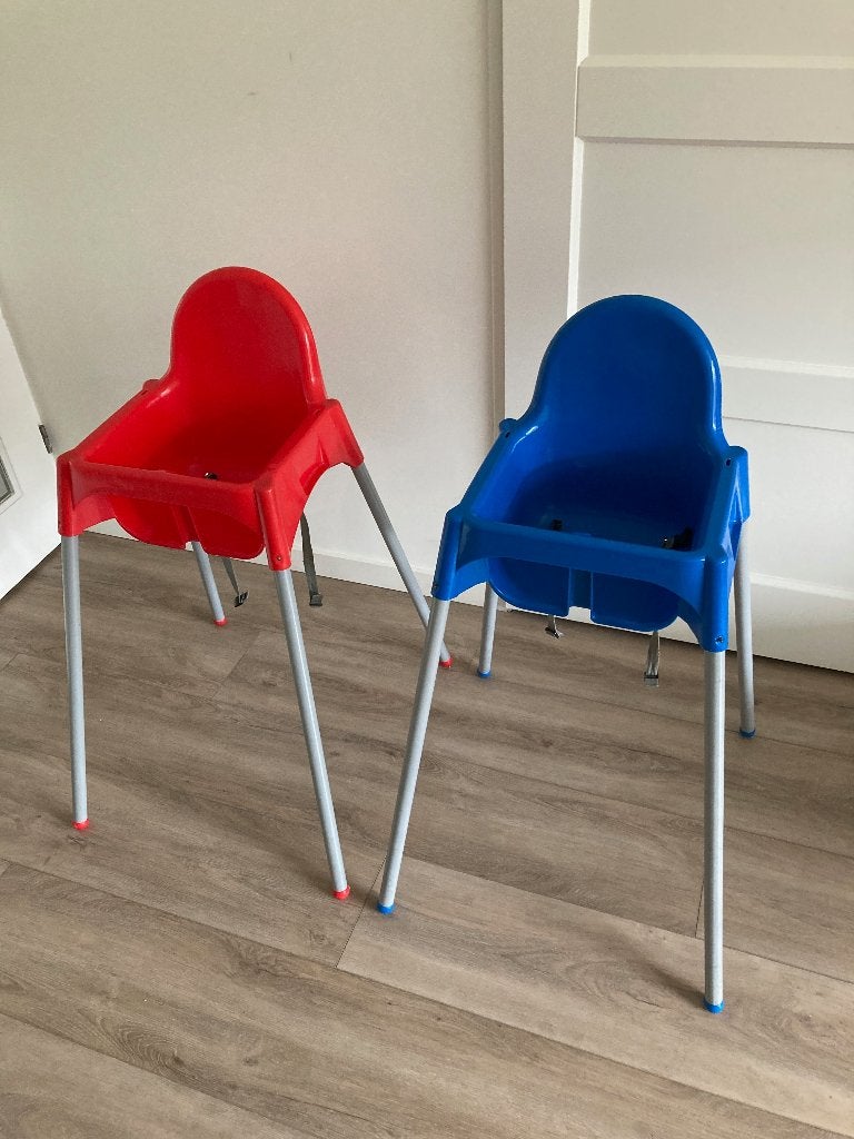 Rode en blauwe Ikea kinderstoelen, Ophalen, Gebruikt, Overige typen, Aanschuifbaar