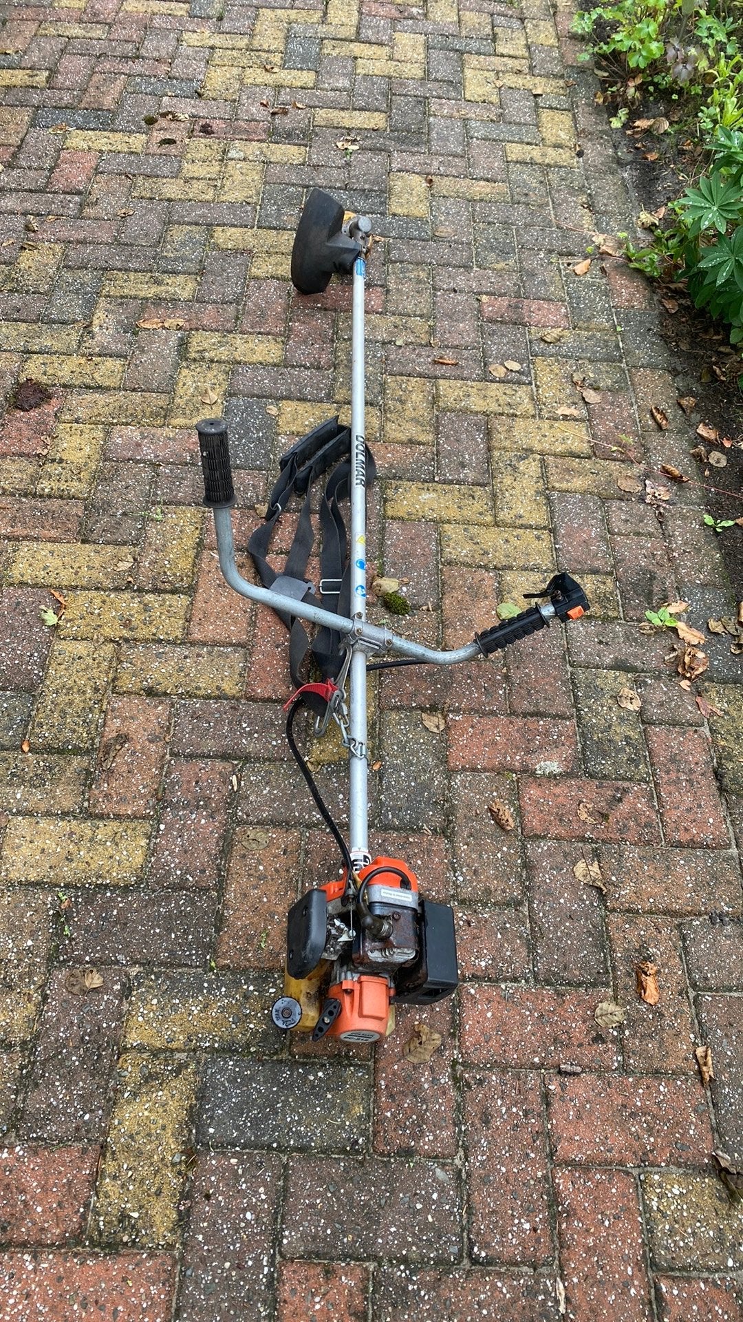 Dolmar bosmaaier, Ophalen, Gebruikt, Benzine