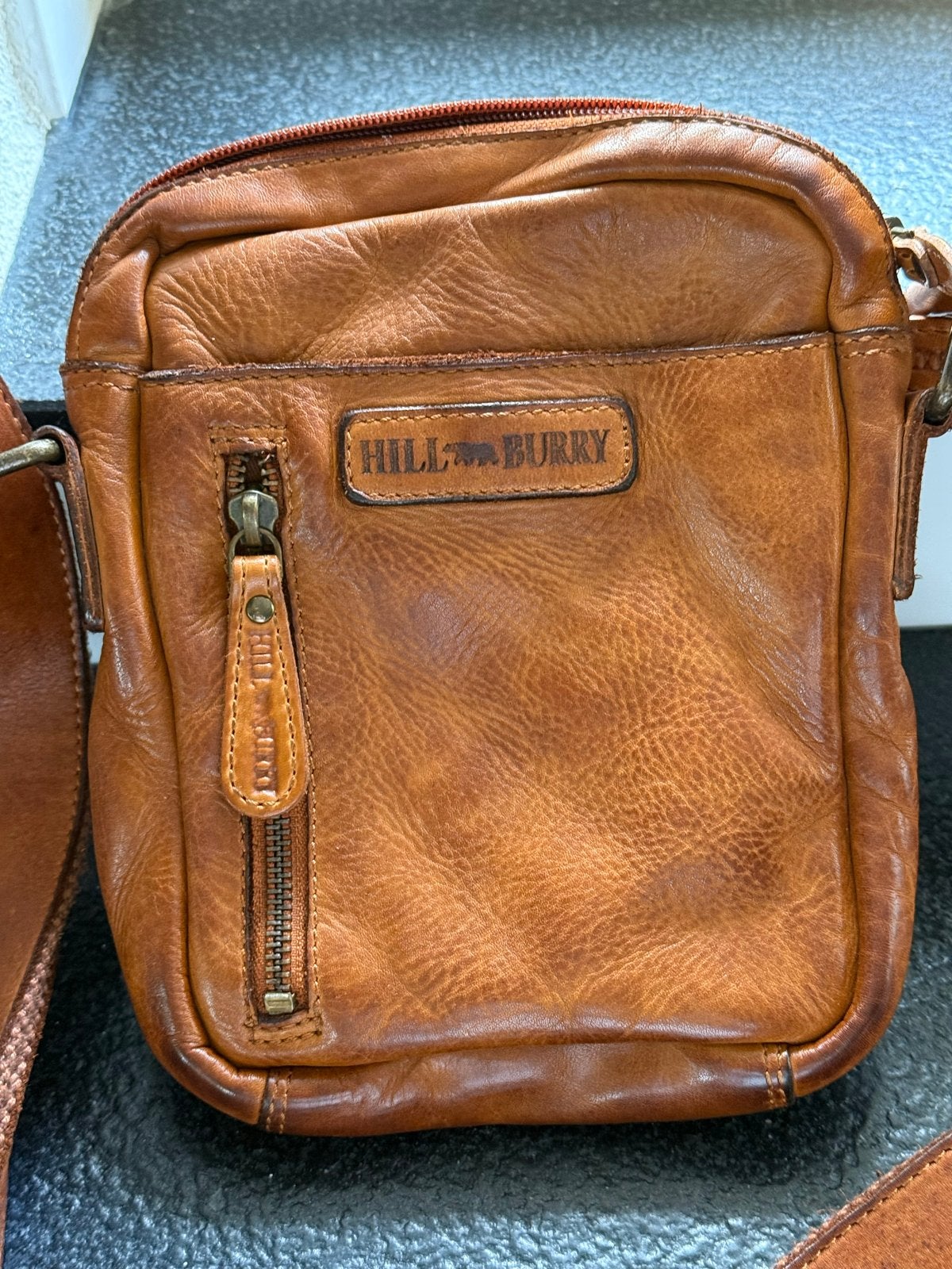 Hill Burry Leren Schoudertasje - Cognac, Overige merken, Gebruikt, Bruin, Ophalen of Verzenden