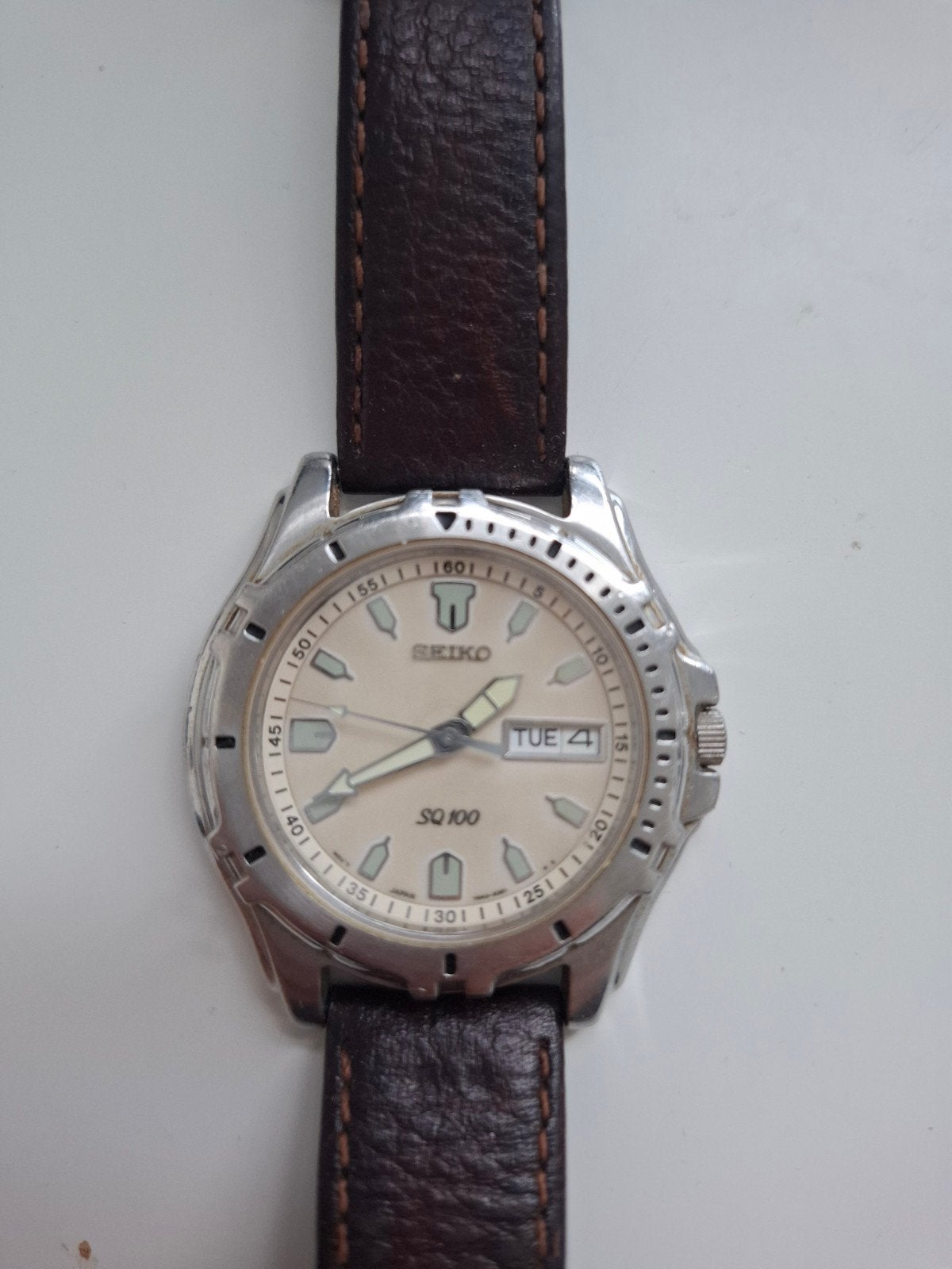 Seiko SQ100 Quartz Herenhorloge - Vintage Classic, Ophalen, Zo goed als nieuw